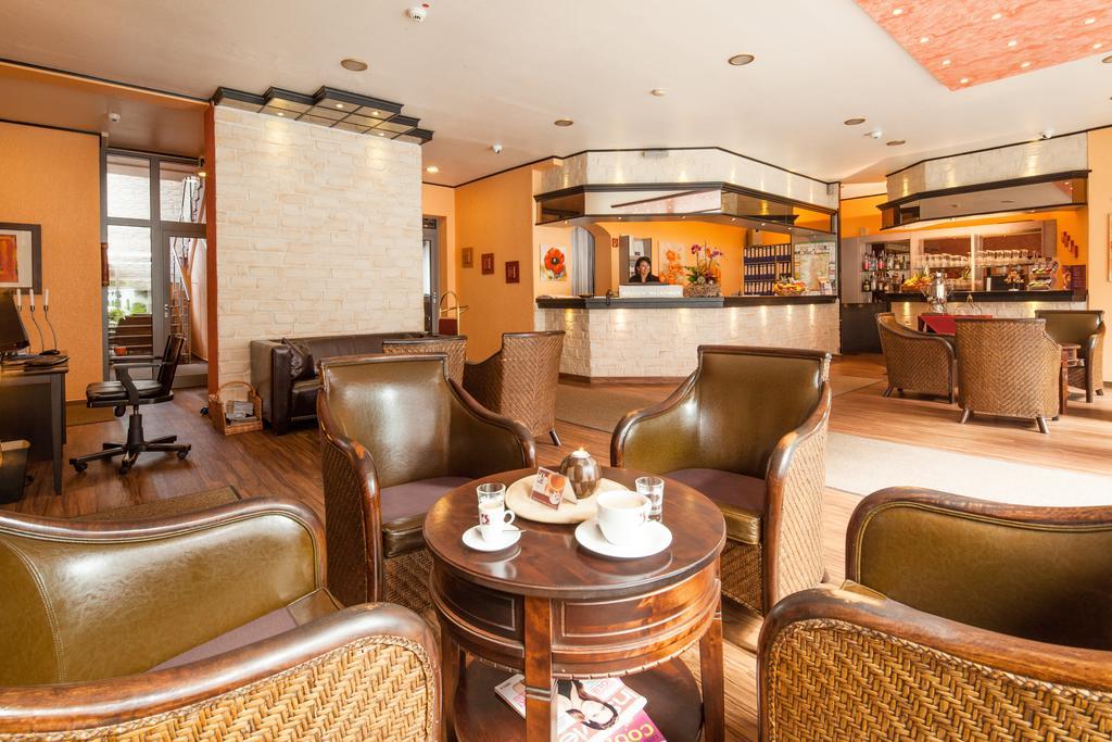 Hotel Mondial ลังเงนเฟลด์ ภายนอก รูปภาพ